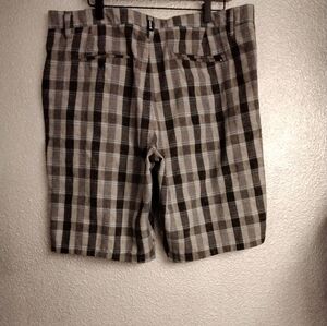 Men's Hurley Board.     Size 36